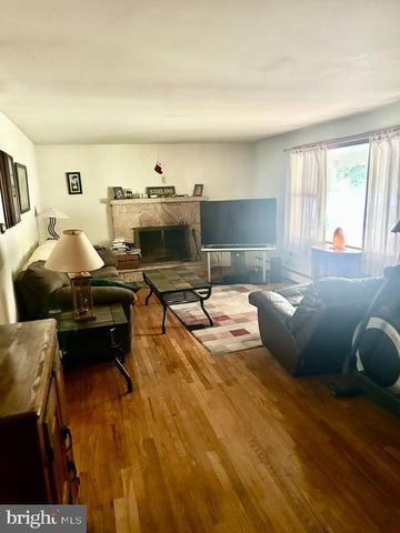 82 CARLISLE ROAD, Newville, PA 17241