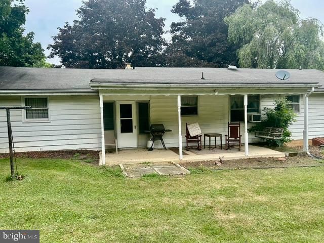 82 CARLISLE ROAD, Newville, PA 17241