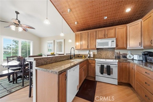 76658 Morocco Road, Palm Desert, CA 92211