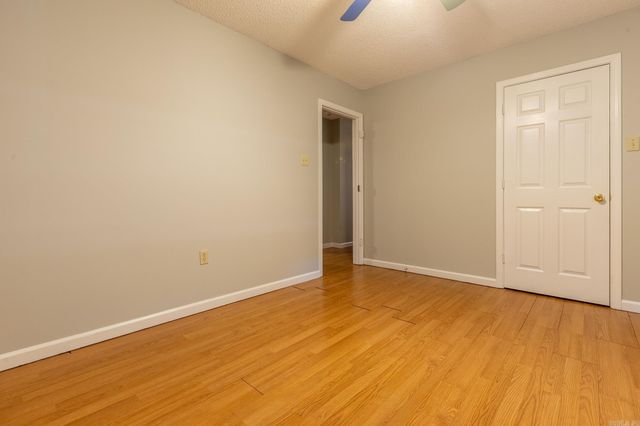 14 Hilltop Lane, Vilonia, AR 72173
