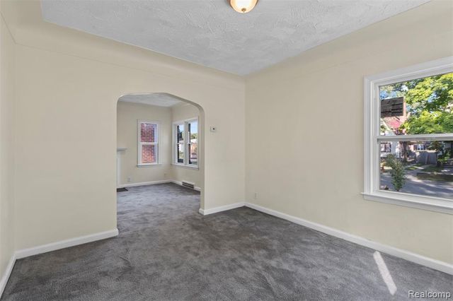 13575 Rutherford Street, Detroit, MI 48227