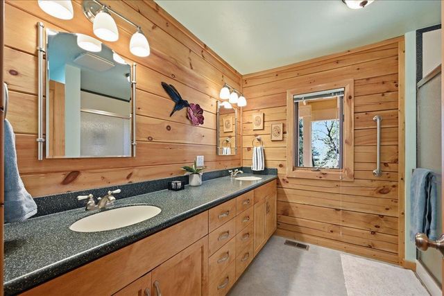 18274 Royal Plum Way, Nevada City, CA 95959
