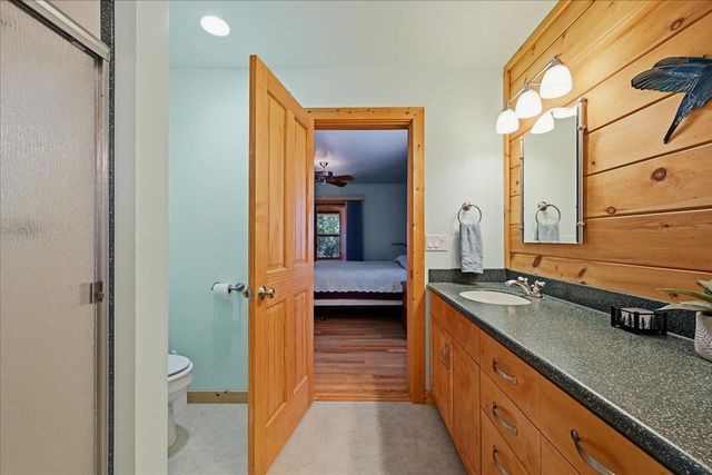 18274 Royal Plum Way, Nevada City, CA 95959