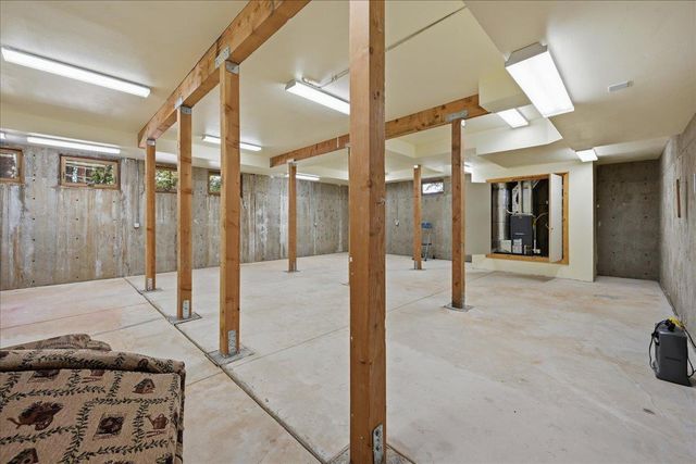 18274 Royal Plum Way, Nevada City, CA 95959