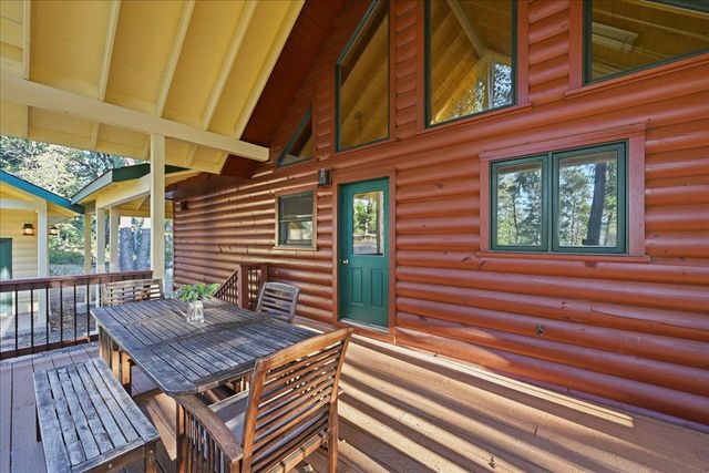 18274 Royal Plum Way, Nevada City, CA 95959