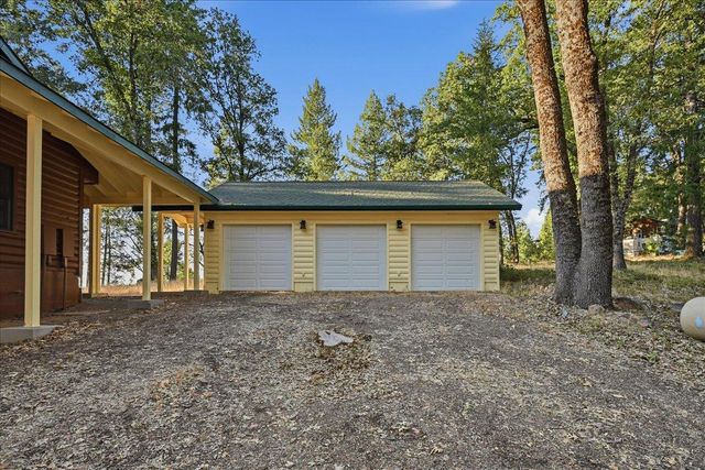18274 Royal Plum Way, Nevada City, CA 95959