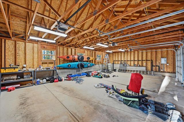 18274 Royal Plum Way, Nevada City, CA 95959