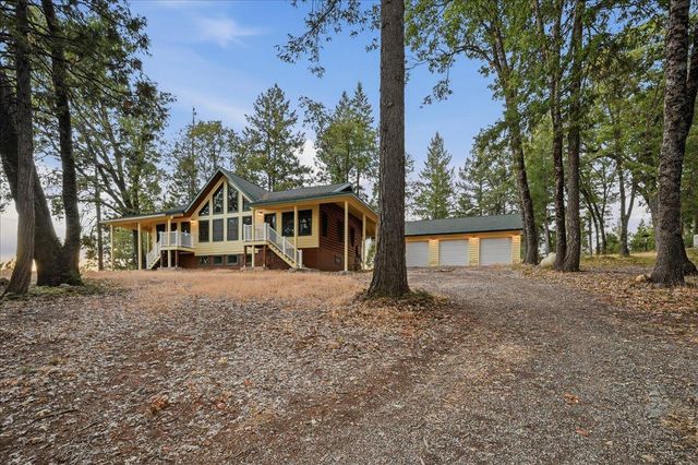 18274 Royal Plum Way, Nevada City, CA 95959