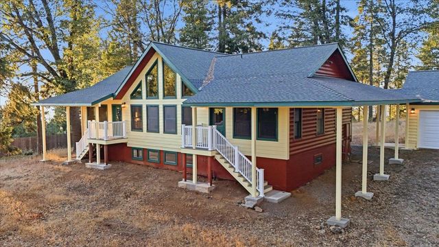 18274 Royal Plum Way, Nevada City, CA 95959