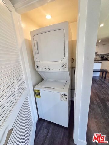 2651 S Hobart Blvd 9, Los Angeles, CA 90018