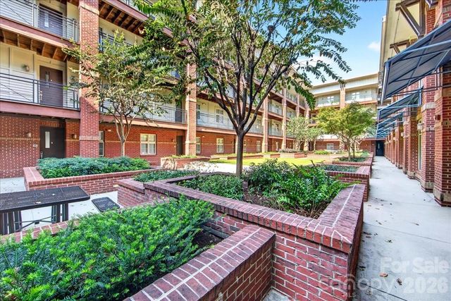 1101 W 1st Street, Charlotte, NC 28202
