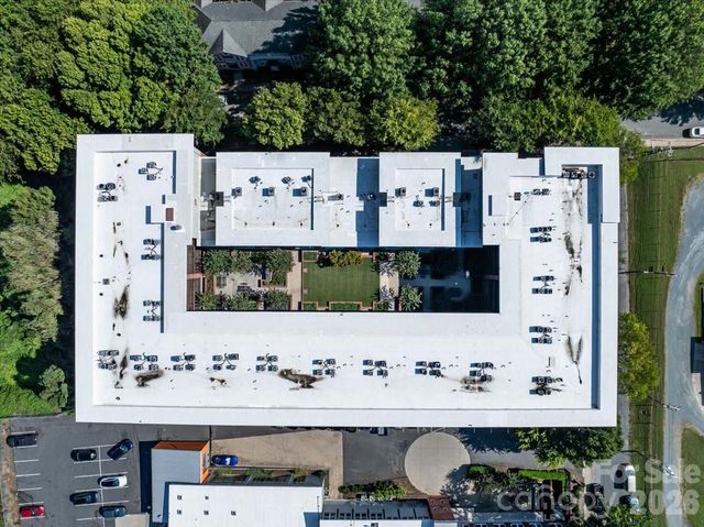 1101 W 1st Street, Charlotte, NC 28202