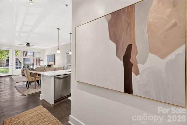 1101 W 1st Street, Charlotte, NC 28202