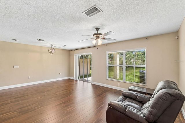 10818 GREAT CARLISLE COURT, Riverview, FL 33578