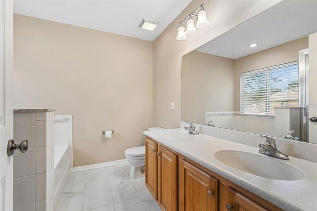 10818 GREAT CARLISLE COURT, Riverview, FL 33578