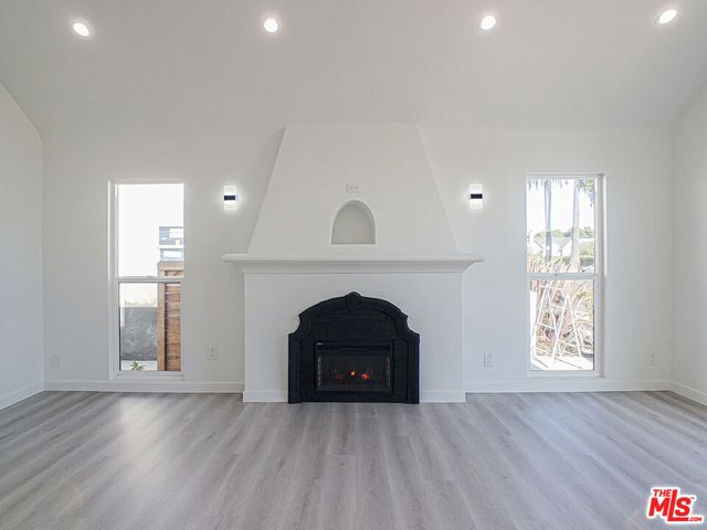 3021 Wellington Road, Los Angeles, CA 90016