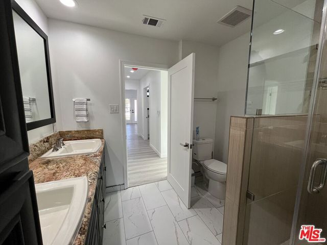 3021 Wellington Road, Los Angeles, CA 90016