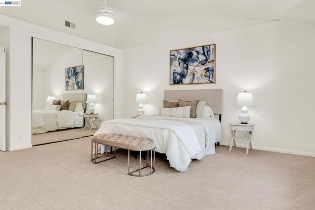 690 Glasgow Cir, Danville, CA 94526