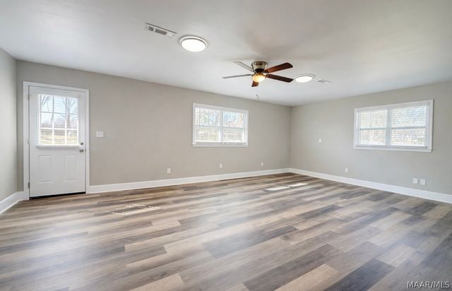 10111 HIGHWAY 231 Highway, Wetumpka, AL 36092