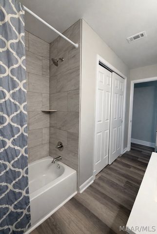 10111 HIGHWAY 231 Highway, Wetumpka, AL 36092