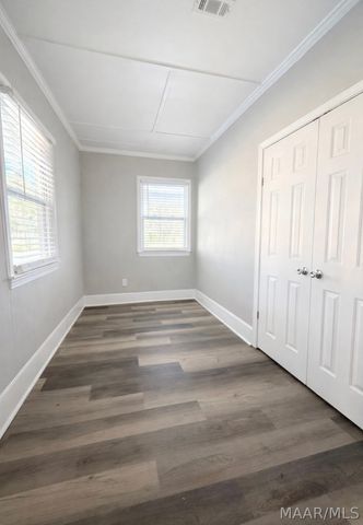 10111 HIGHWAY 231 Highway, Wetumpka, AL 36092