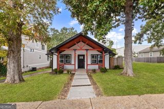 650 Simmons Street NW, Atlanta, GA 30318