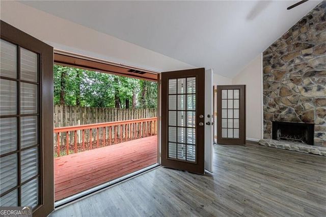 1248 Falling Water Drive SE, Smyrna, GA 30080
