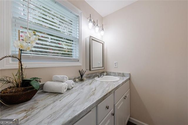 1248 Falling Water Drive SE, Smyrna, GA 30080