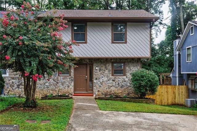 1248 Falling Water Drive SE, Smyrna, GA 30080