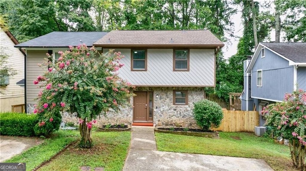 1248 Falling Water Drive SE, Smyrna, GA 30080