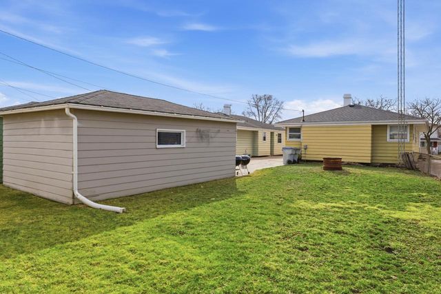 3134 S 98th STREET, Milwaukee, WI 53227