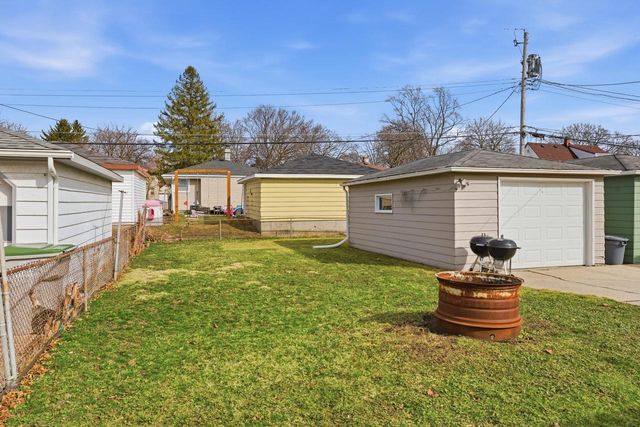 3134 S 98th STREET, Milwaukee, WI 53227