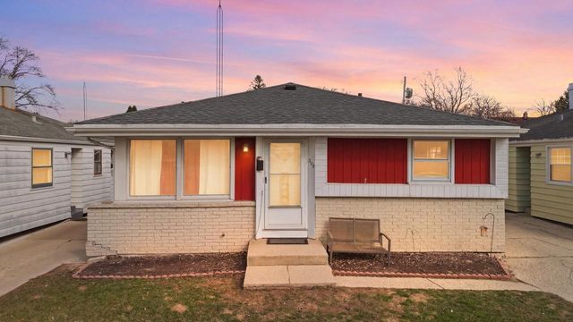 3134 S 98th STREET, Milwaukee, WI 53227