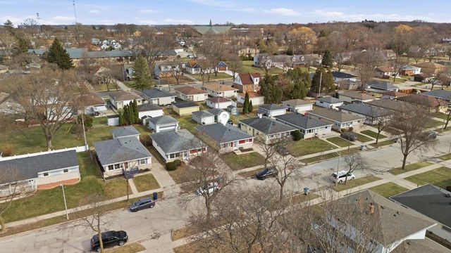 3134 S 98th STREET, Milwaukee, WI 53227