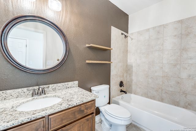 1131 ROCKY RIDGE LOOP, Canyon Lake, TX 78133