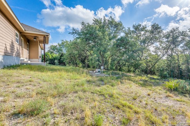 1131 ROCKY RIDGE LOOP, Canyon Lake, TX 78133