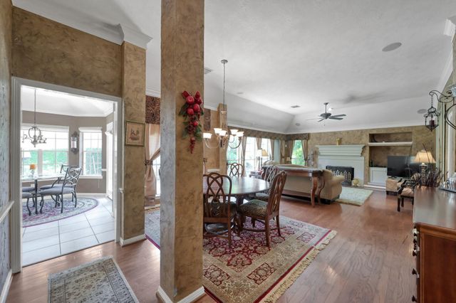 59 Eagle Mead Place, The Woodlands, TX 77382