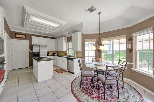 59 Eagle Mead Place, The Woodlands, TX 77382