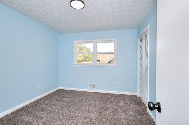 2538 Three Bars Dr, Grayson, GA 30017