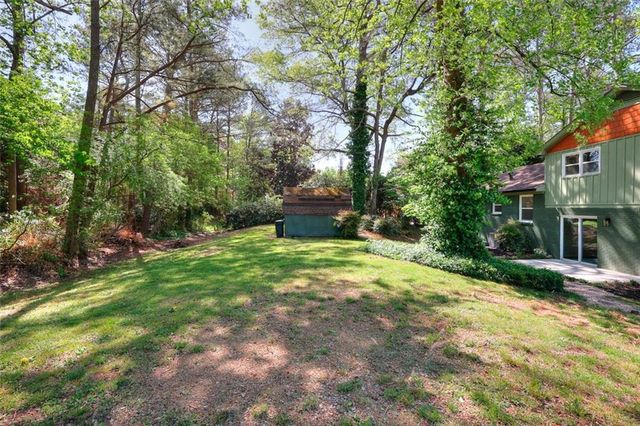 2538 Three Bars Dr, Grayson, GA 30017