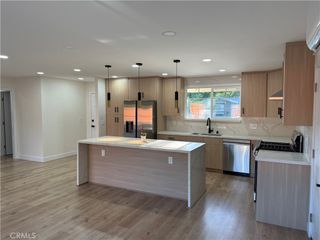 6520 Debs, West Hills, CA 91307