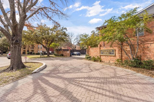 18333 Roehampton Drive 821, Dallas, TX 75252