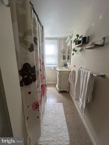 4 RUSSELL, Merchantville, NJ 08109