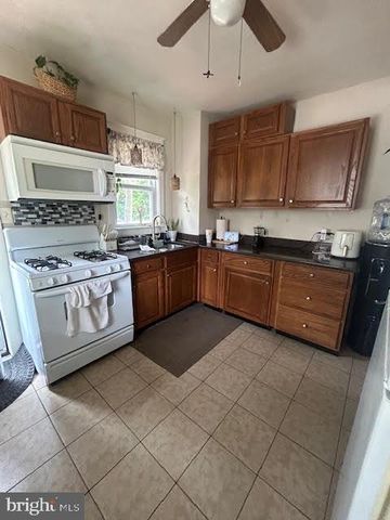 4 RUSSELL, Merchantville, NJ 08109