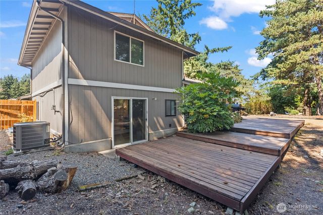857 136th Street E, Tacoma, WA 98445