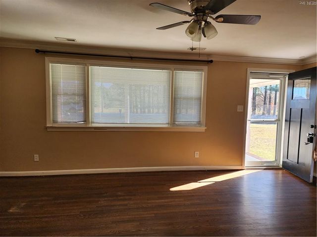 436 Centerville TPKE, Chesapeake, VA 23322