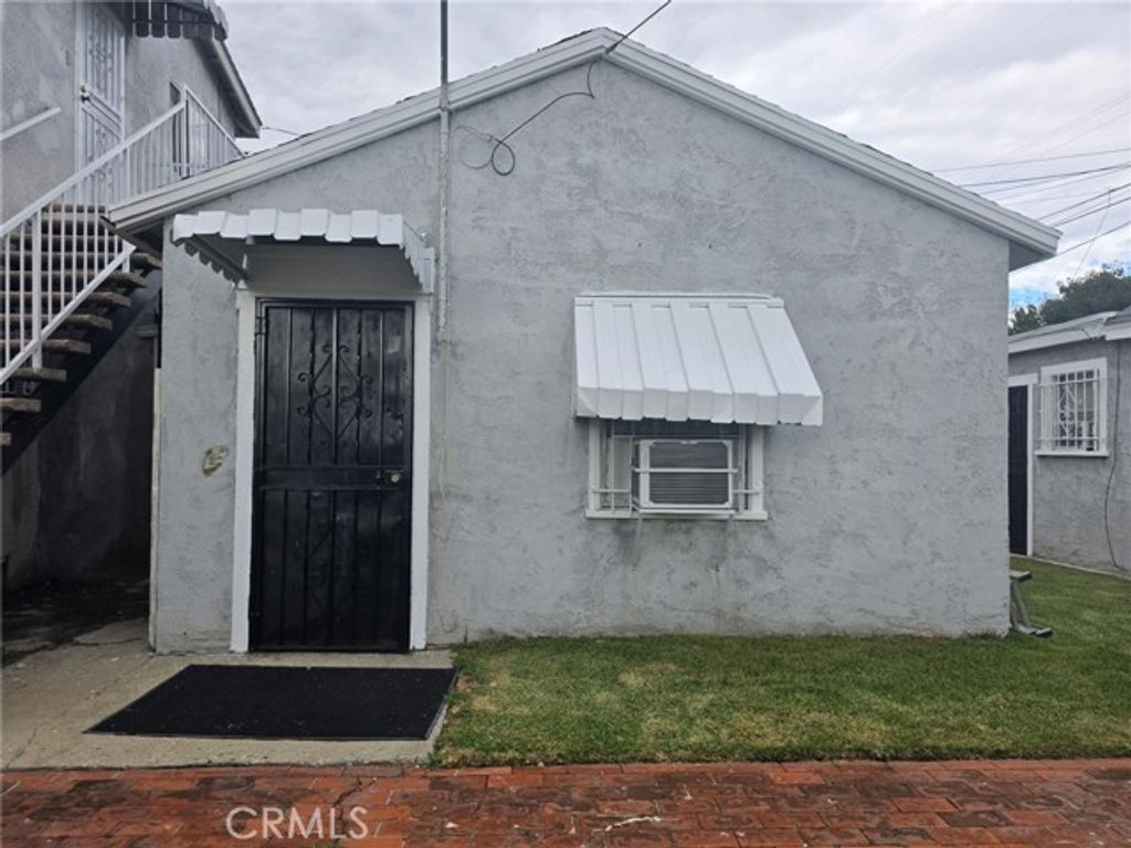 220 S Pannes Avenue 3, Compton, CA 90221