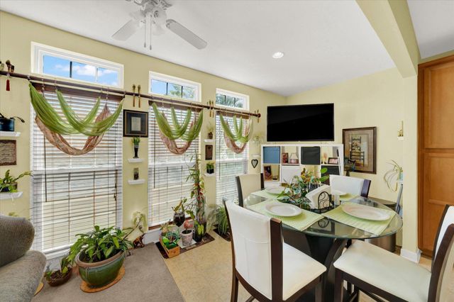 519 EQUINOX DR, Bear, DE 19701