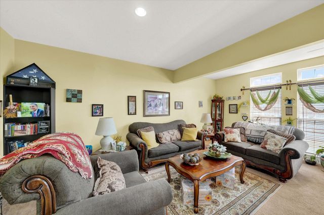 519 EQUINOX DR, Bear, DE 19701