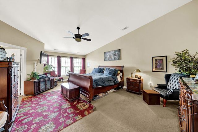519 EQUINOX DR, Bear, DE 19701
